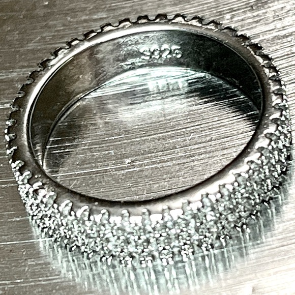 Nwot 925 Lab Created Diamond Eternity Ring size 7. 3 rows inlaid with diamonds❣️ - Picture 4 of 7